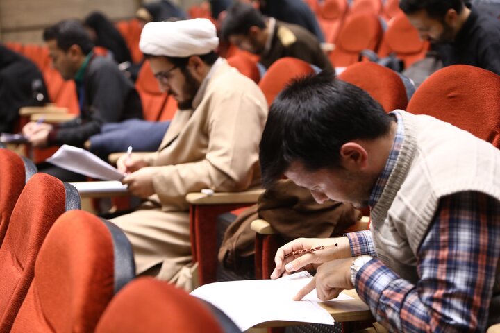 تصاویر/ آزمون کتبی مسابقات ملی و بین المللی معارف قرآن کریم، نهج‌البلاغه و صحیفه‌سجادیه