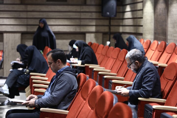 تصاویر/ آزمون کتبی مسابقات ملی و بین المللی معارف قرآن کریم، نهج‌البلاغه و صحیفه‌سجادیه