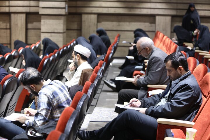 تصاویر/ آزمون کتبی مسابقات ملی و بین المللی معارف قرآن کریم، نهج‌البلاغه و صحیفه‌سجادیه