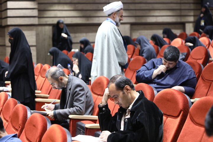 تصاویر/ آزمون کتبی مسابقات ملی و بین المللی معارف قرآن کریم، نهج‌البلاغه و صحیفه‌سجادیه