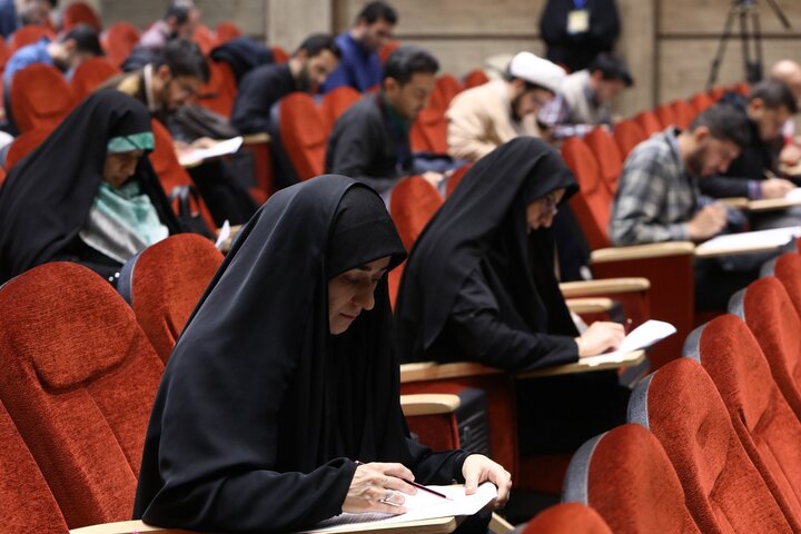 تصاویر/ آزمون کتبی مسابقات ملی و بین المللی معارف قرآن کریم، نهج‌البلاغه و صحیفه‌سجادیه