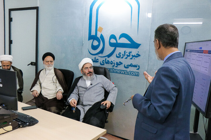 تصاویر/ بازدید مسئول امور فرهنگی و فضای مجازی شرکت توانیر از خبرگزاری حوزه