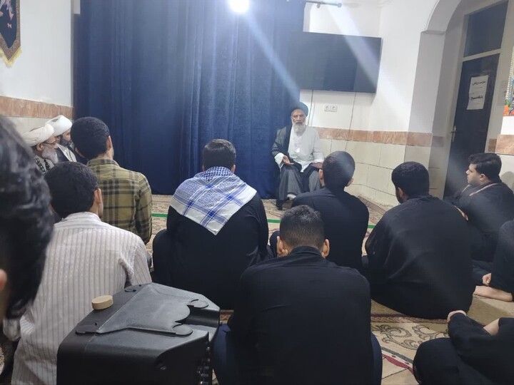 تصاویر/درس اخلاق حجت‌الاسلام والمسلمین موسوی فرد