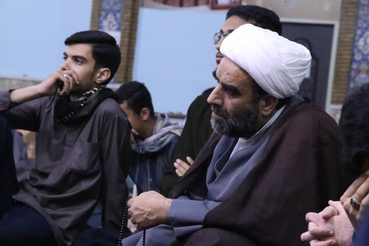 تصاویر/محفل هفتگی طلاب و روحانیون حوزه علمیه اهواز