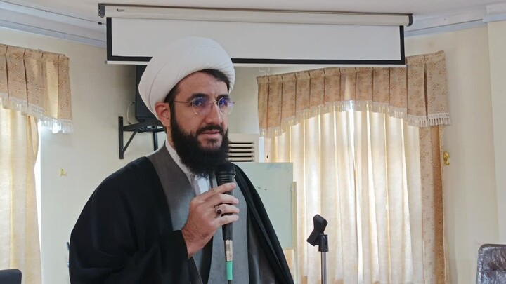 تصاویر/ جلسه اخلاق در مدرسه علمیه حضرت ولیعصر(عج) تبریز