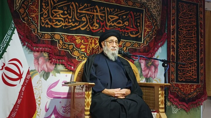 تصاویر/ جلسه اخلاق در مدرسه علمیه حضرت ولیعصر(عج) تبریز