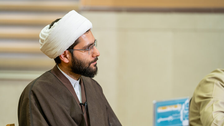 «سلسله نشست‌های نقد آثار علمی هسته‌های حل مسئله»