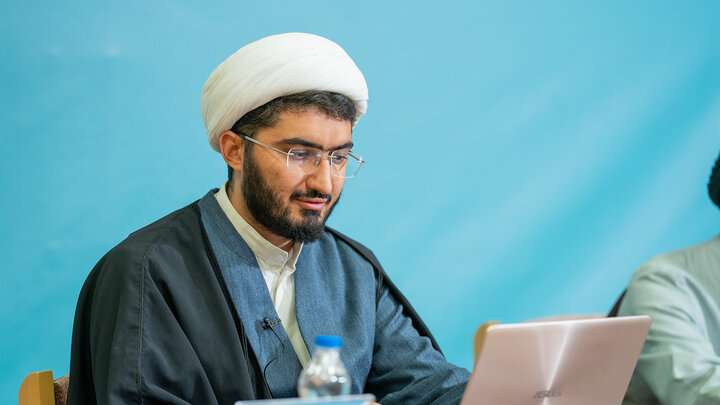 «سلسله نشست‌های نقد آثار علمی هسته‌های حل مسئله»