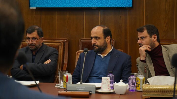 تصاویر/دیدار استاندار و مجمع نمایندگان استان مرکزی با رئیس سازمان تبلیغات اسلامی کشور