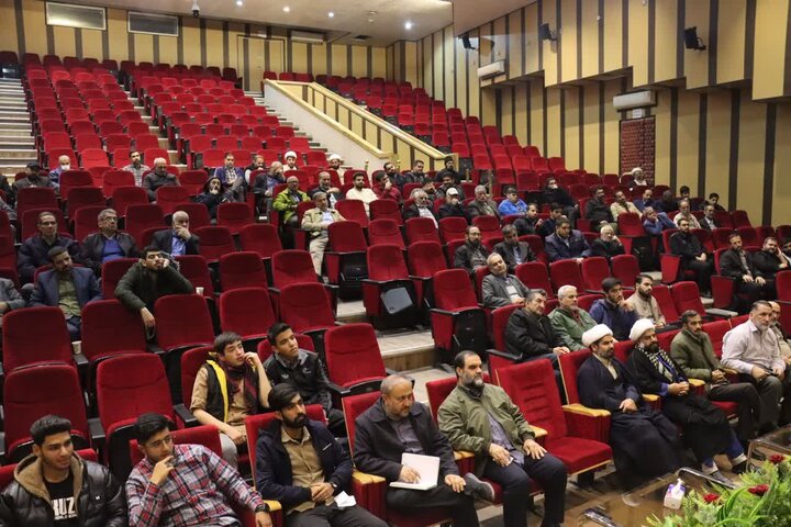 تصاویر/دوره توانمند سازی شبکه نمایندگی ولی فقیه در سپاه حضرت روح الله استان مرکزی