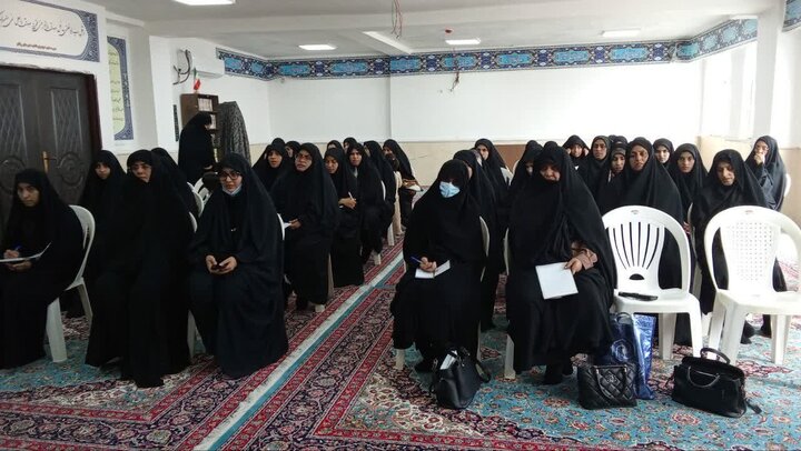 تصاویر/ حضور مدیر و معاونان حوزه علمیه خواهران استان کرمان در مدرسه علمیه فاطمیه ریگان