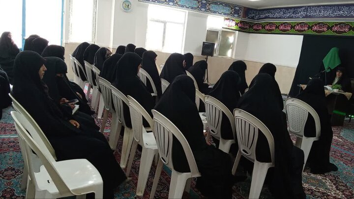 تصاویر/ حضور مدیر و معاونان حوزه علمیه خواهران استان کرمان در مدرسه علمیه فاطمیه ریگان