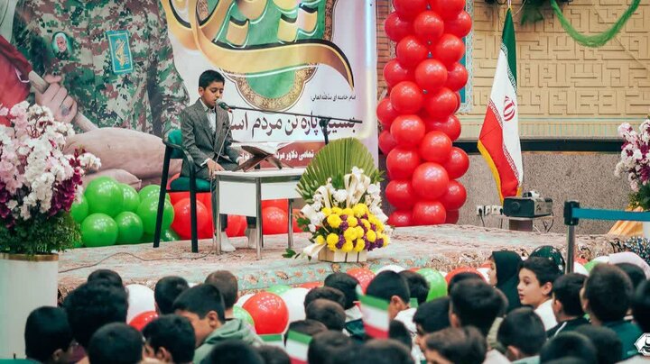 تصاویر/ رزمایش «مدافعان ایران همدل» در مسجد القرآن