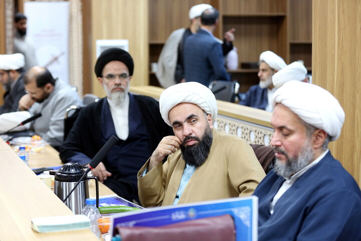 تصاویر/  نشست مدیران کل تبلیغات اسلامی سراسر کشور با حضور حجت‌الاسلام والمسلمین قمی