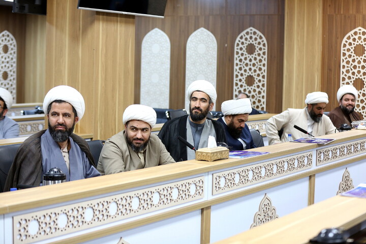 تصاویر/  نشست مدیران کل تبلیغات اسلامی سراسر کشور با حضور حجت‌الاسلام والمسلمین قمی