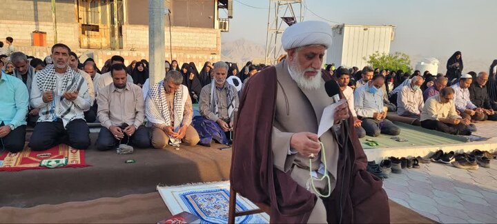 تصاویر/ اقامه نماز باران در شهر میناب