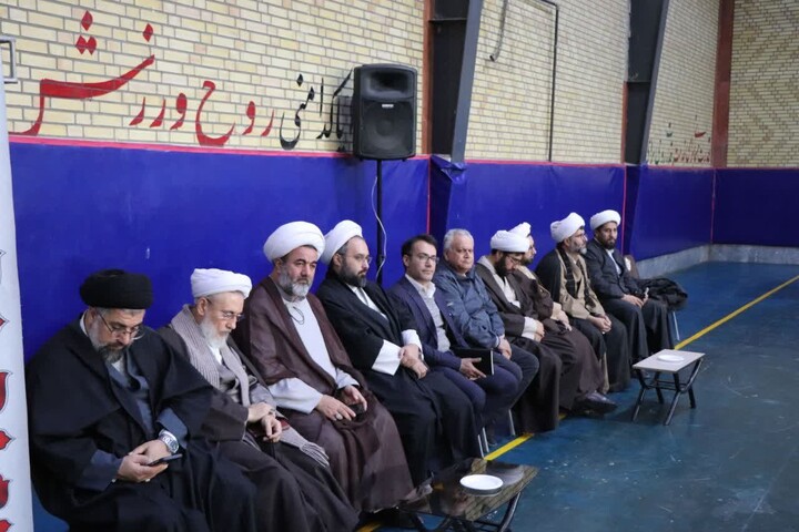 تصاویر / افتتاحیه جشنواره ورزشی طلاب و روحانیون بسیجی منطقه بناب