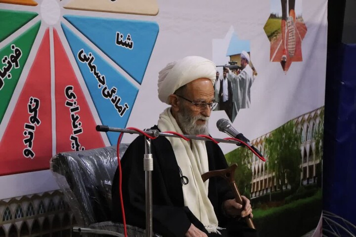 تصاویر / افتتاحیه جشنواره ورزشی طلاب و روحانیون بسیجی منطقه بناب