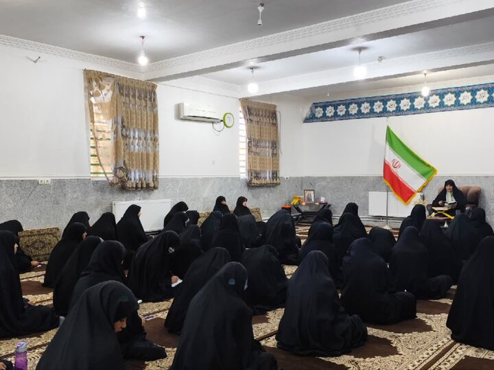 تصاویر/ حضور مدیر و معاونان حوزه علمیه خواهران استان کرمان در مدرسه علمیه معصومیه فهرج