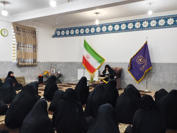 تصاویر/ حضور مدیر و معاونان حوزه علمیه خواهران استان کرمان در مدرسه علمیه معصومیه فهرج