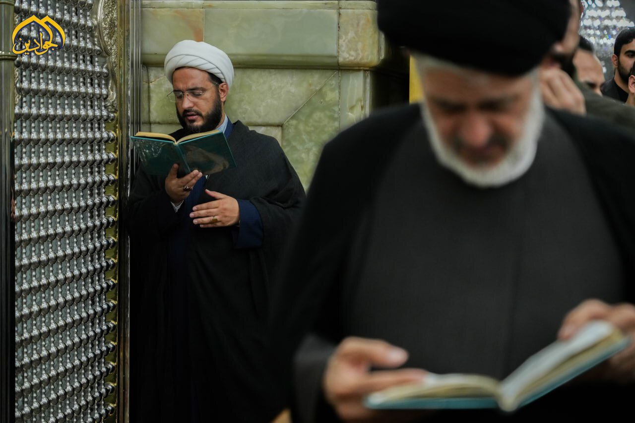 وفد الفضلاء المشارك في مؤتمر الميرزا النائيني في ضيافة الإمامين الكاظمين "عليهما السلام" + صور