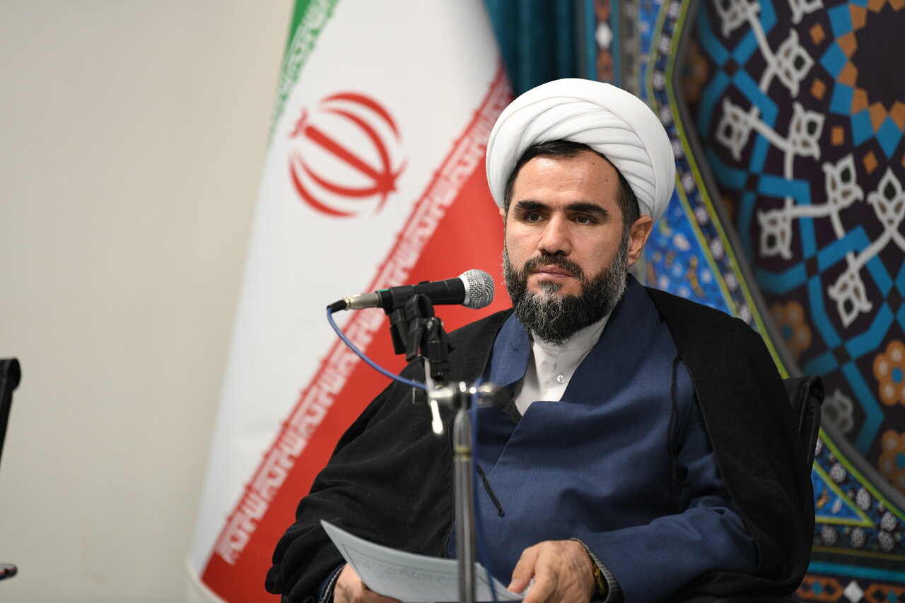 جلوه‌های سیره عملی حضرت امّ البنین(س)