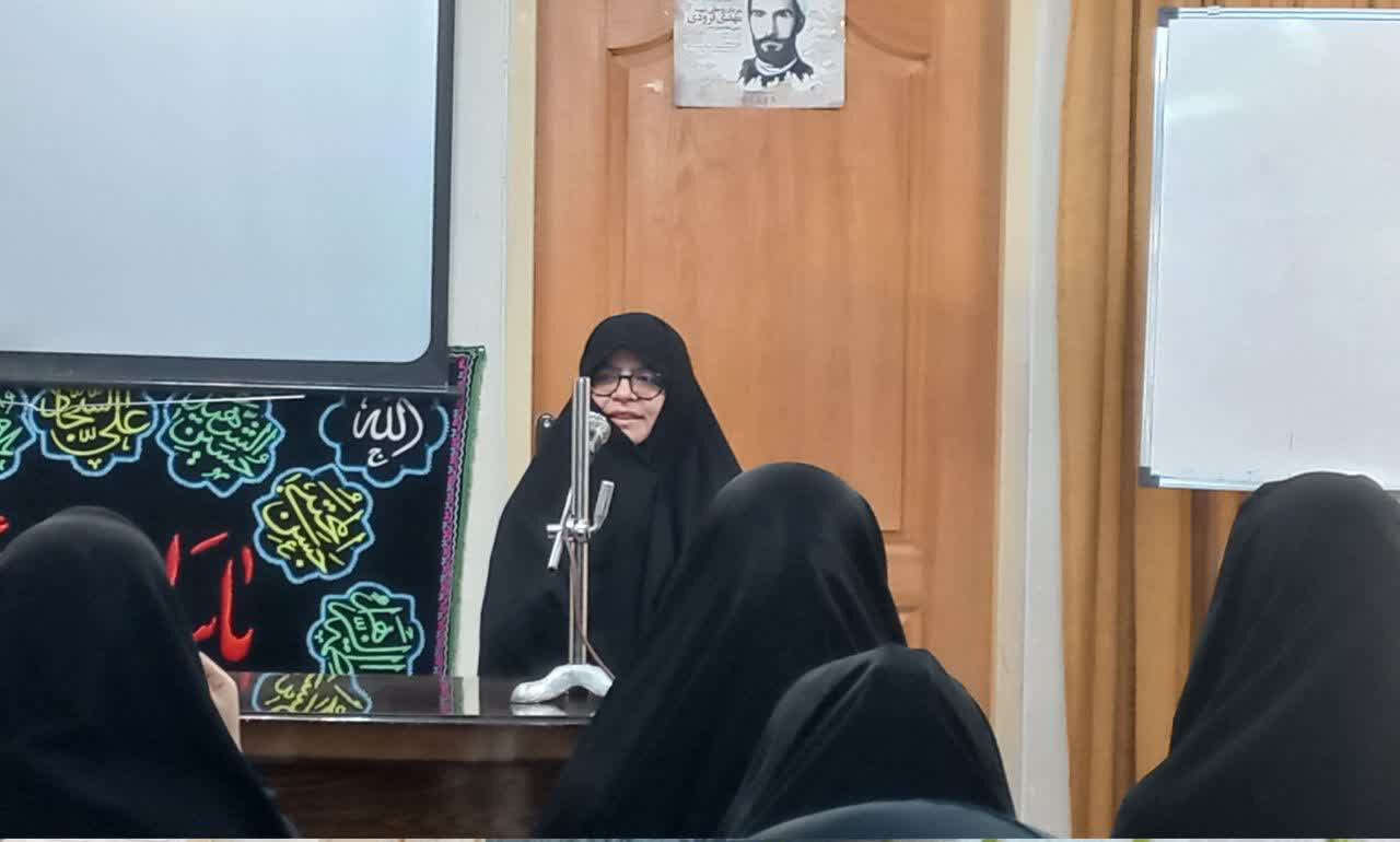 نماز کارخانه انسان‌سازی و راه رسیدن به رشد و کمال است