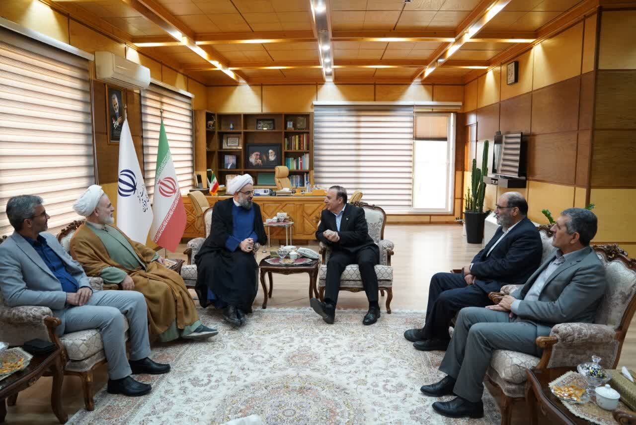 تصاویر / دیدار  سرپرست ستاد و دبیر ستاد امر به معروف و نهی از منکر کشور با استاندار قزوین