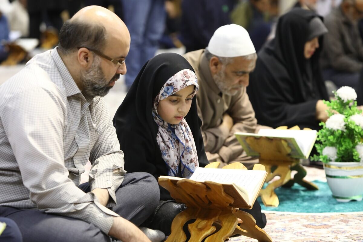 برگزاری کرسی تلاوت فاطمی در حرم مطهر بانوی کرامت + تصاویر