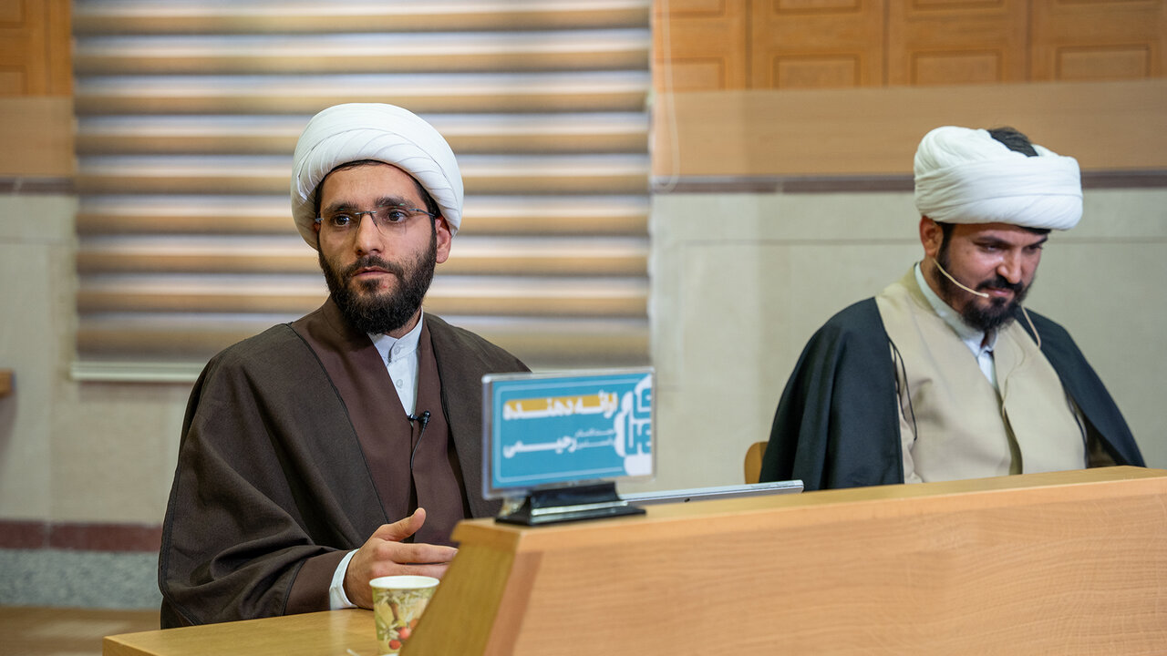 تصاویر/ سلسله نشست‌های نقد آثار علمی هسته‌های حل مسئله