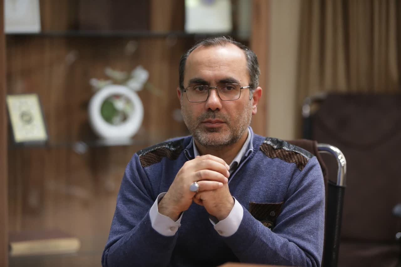 «بر کرانه آیه‌ها»؛ گامی روزانه برای پیوند میان تلاوت، فهم و تدبر قرآن