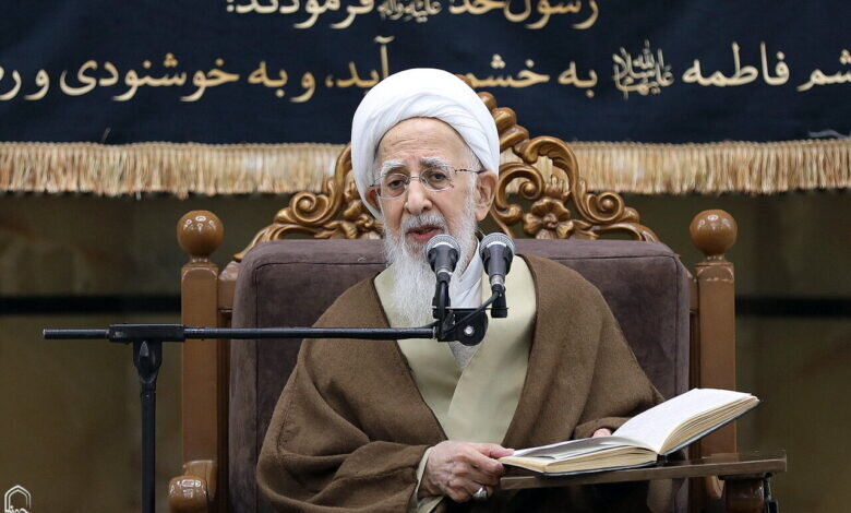 আয়াতুল্লাহ আল্‌ উজমা জাওয়াদী আমুলির দৃষ্টিতে “হাজত পূরণে দরুদের প্রভাব”