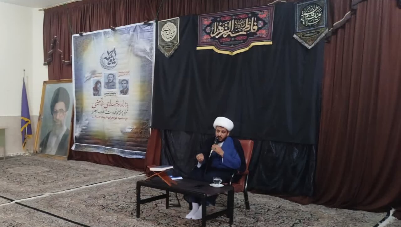 جمهوری اسلامی ایران نمونه‌ای از حکومت اسلامی در عصر غیبت است