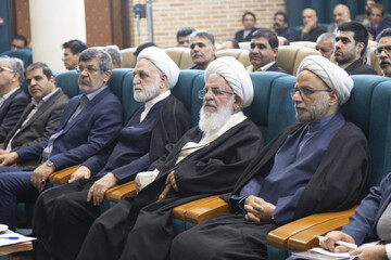 تصاویر / دیدار اقشار مختلف مردم یزد با رئیس قوه قضائیه