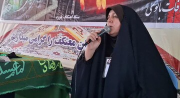مادران و همسران شهدا الگویی از ایثار و مقاومت در برابر سختی‌ها و چالش‌ها هستند