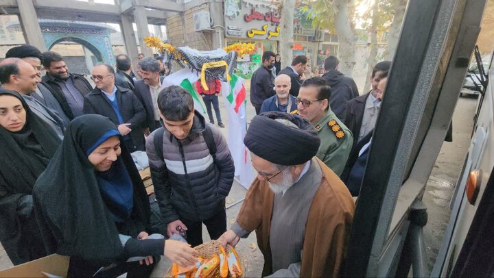 تصاویر/اعزام دانش‌آموزان مقطع متوسطه دوم نطنزبه اردوی فرهنگی تربیتی راهیان نور