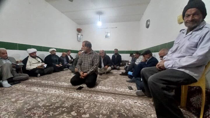 تصاویر/ دیدار هفتگی امام جمعه سعدآباد با رزمندگان و ایثارگران