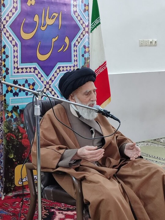 تصاویر / حضور مدیر و معاونین حوزه علمیه استان همدان در مدرسه علمیه سامن