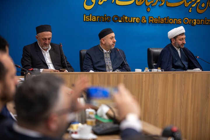 تصاویر/ دیدار رئیس اداره کل مسلمانان گرجستان با رئیس سازمان فرهنگ و ارتباطات اسلامی