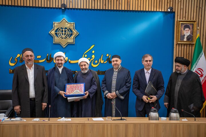 تصاویر/ دیدار رئیس اداره کل مسلمانان گرجستان با رئیس سازمان فرهنگ و ارتباطات اسلامی