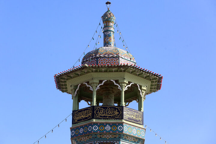 حرم قم در عزای حضرت ام‌البنین(س) سیاهپوش شد