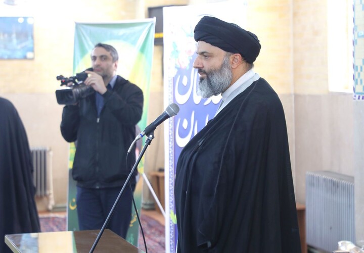 دیدار حجت‌الاسلام والمسلمین علی عبداللهی رئیس حفاظت و اطلاعات قوه قضائیه با اساتید، طلاب و روحانیون حوزه علمیه یزد در مدرسه علمیه مصلی