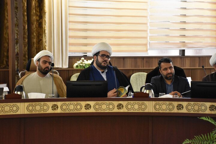 همایش دبیران ستادهای راهبری حوزه‌های علمیه و کارشناسان مرکز ارتباطات حوزه و نظام