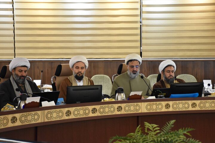 همایش دبیران ستادهای راهبری حوزه‌های علمیه و کارشناسان مرکز ارتباطات حوزه و نظام