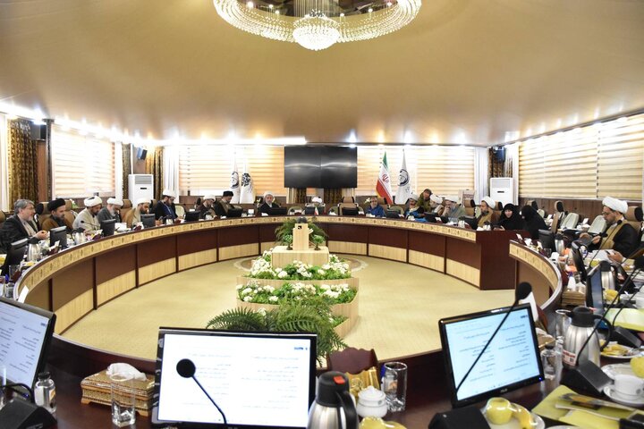 همایش دبیران ستادهای راهبری حوزه‌های علمیه و کارشناسان مرکز ارتباطات حوزه و نظام