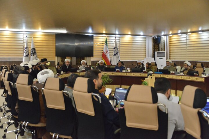 مراسم رونمایی از سندراهبردی ستادهای راهبری حوزه‌های علمیه برگزار شد