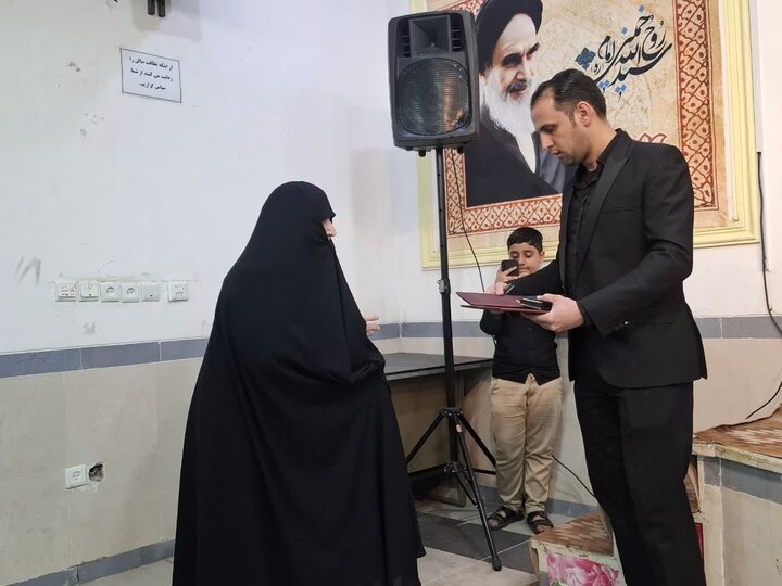 تصاویر/مراسم‌عزاداری‌شهادت‌حضرت‌ام‌البنین(س)درآران وبیدگل