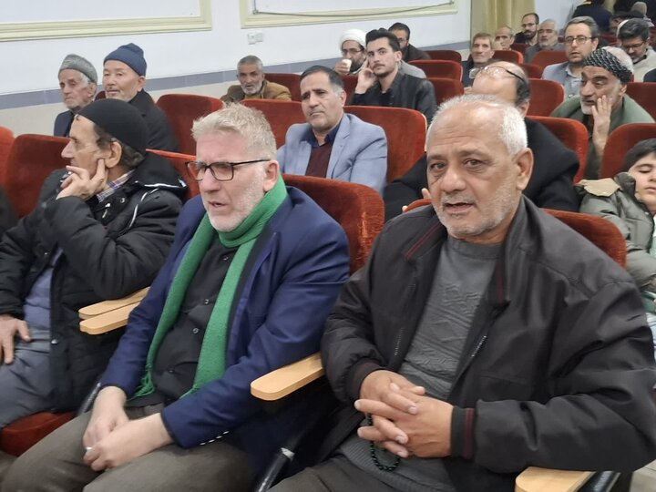 تصاویر/مراسم‌عزاداری‌شهادت‌حضرت‌ام‌البنین(س)درآران وبیدگل