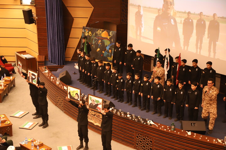 تصاویر/ گردهمایی همسران شهدا در دانشگاه قم