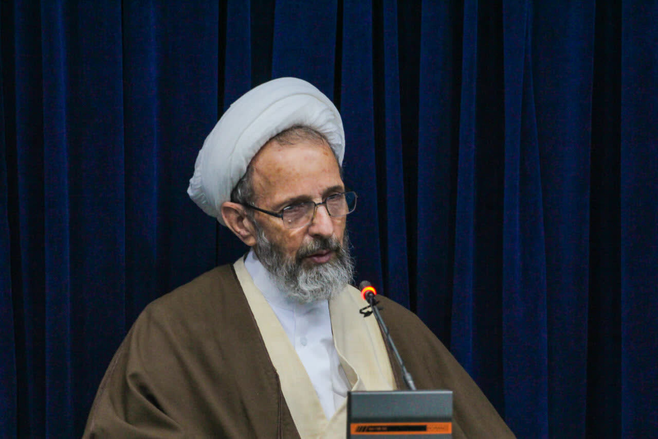 شهید علی لاریجانی الگوی دانش، مدیریت، معنویت و ارادت به رهبری بود
